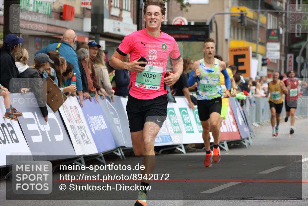 21.09.2025 - PSD Bank Halbmarathon Strokosch-Dieckow http://msf.ph/oto/8942072 21.09.2025 11:28:42 Ziel 1456, 1909, 1978, 4029 meine-sportfotos.de