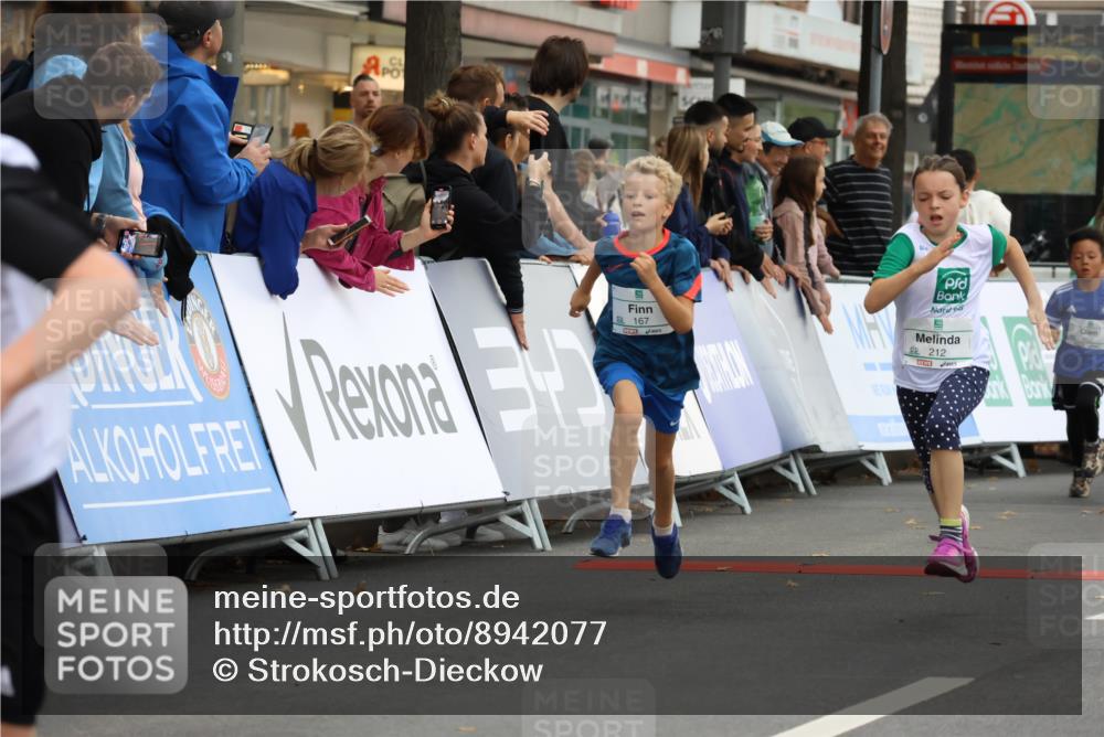 21.09.2025 - PSD Bank Halbmarathon Strokosch-Dieckow http://msf.ph/oto/8942077 21.09.2025 10:28:56 Ziel 109, 134, 142, 155, 167, 168, 193, 194, 196, 212, 255, 258, 267, 294, 337, 338, 412, 415, 452 meine-sportfotos.de