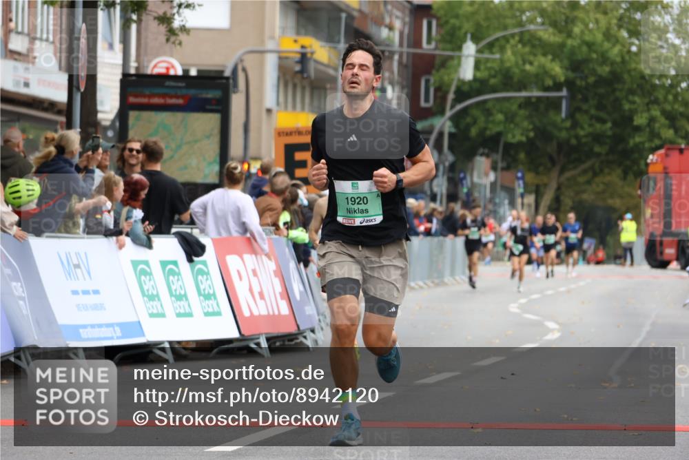21.09.2025 - PSD Bank Halbmarathon Strokosch-Dieckow http://msf.ph/oto/8942120 21.09.2025 11:28:59 Ziel 1427, 1482, 1889, 1907, 1920, 2092 meine-sportfotos.de