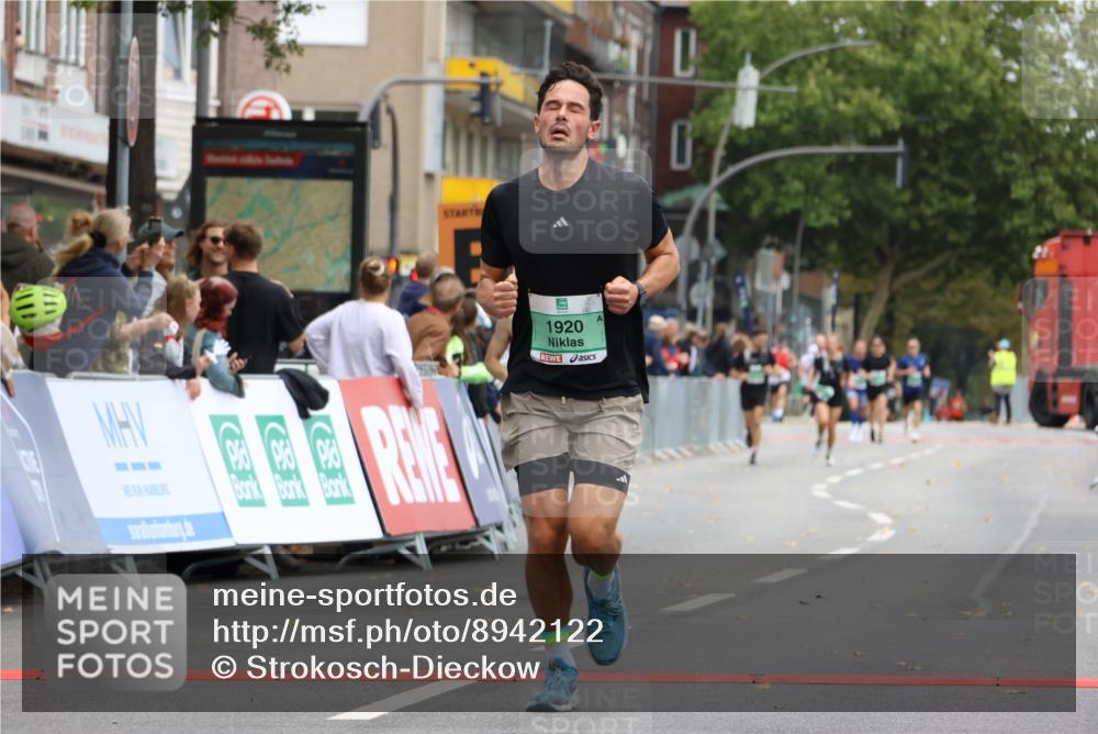 21.09.2025 - PSD Bank Halbmarathon Strokosch-Dieckow http://msf.ph/oto/8942122 21.09.2025 11:28:59 Ziel 1427, 1482, 1889, 1907, 1920, 2092 meine-sportfotos.de