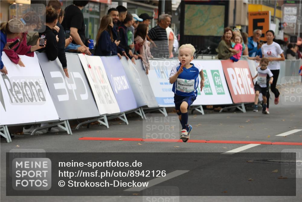 21.09.2025 - PSD Bank Halbmarathon Strokosch-Dieckow http://msf.ph/oto/8942126 21.09.2025 10:29:07 Ziel 134, 155, 168, 196, 267, 294, 327, 390, 395, 416, 443, 452, 455 meine-sportfotos.de