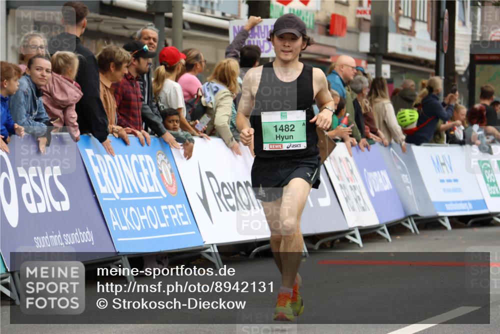 21.09.2025 - PSD Bank Halbmarathon Strokosch-Dieckow http://msf.ph/oto/8942131 21.09.2025 11:29:04 Ziel 1427, 1482, 1920 meine-sportfotos.de