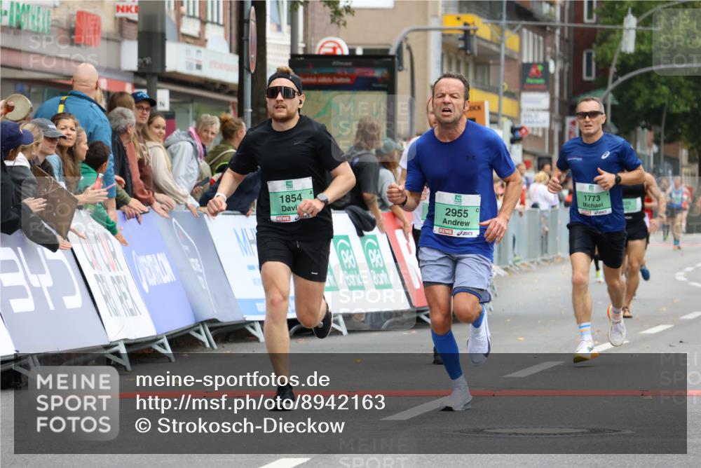 21.09.2025 - PSD Bank Halbmarathon Strokosch-Dieckow http://msf.ph/oto/8942163 21.09.2025 11:29:22 Ziel 1437, 1472, 1525, 1773, 1854, 2955, 3898 meine-sportfotos.de