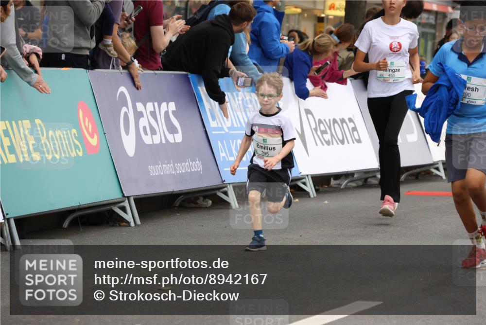 21.09.2025 - PSD Bank Halbmarathon Strokosch-Dieckow http://msf.ph/oto/8942167 21.09.2025 10:29:13 Ziel 261, 327, 345, 381, 390, 395, 416, 434, 443, 455 meine-sportfotos.de