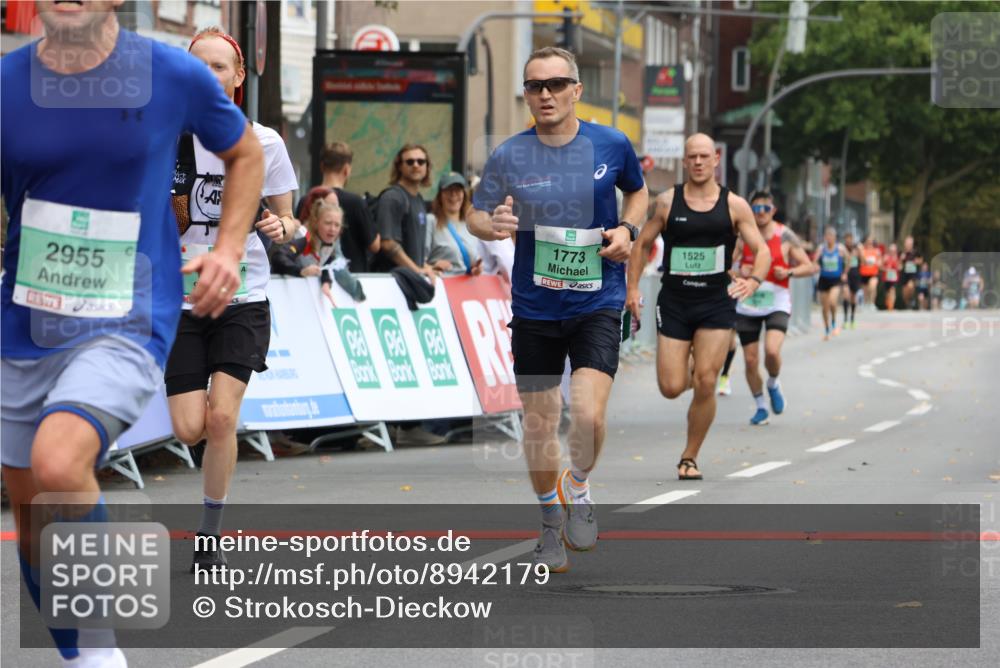21.09.2025 - PSD Bank Halbmarathon Strokosch-Dieckow http://msf.ph/oto/8942179 21.09.2025 11:29:24 Ziel 1408, 1437, 1472, 1525, 1773, 1854, 2955, 3898 meine-sportfotos.de