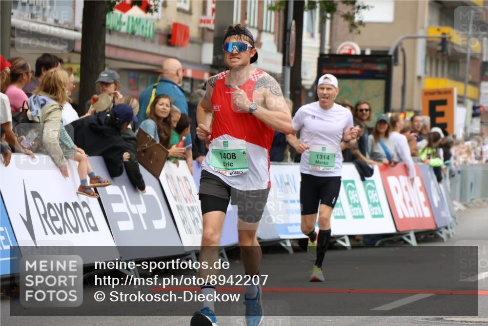 21.09.2025 - PSD Bank Halbmarathon Strokosch-Dieckow http://msf.ph/oto/8942207 21.09.2025 11:29:31 Ziel 1314, 1408, 1437, 1525, 1773, 1854, 2955 meine-sportfotos.de