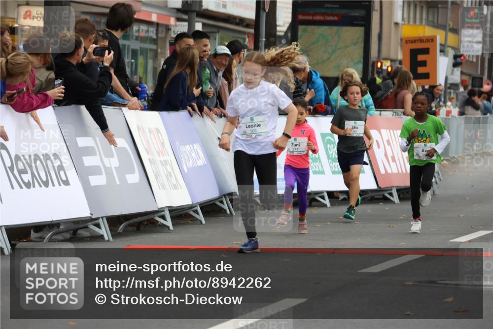 21.09.2025 - PSD Bank Halbmarathon Strokosch-Dieckow http://msf.ph/oto/8942262 21.09.2025 10:29:39 Ziel 103, 132, 201, 235, 271, 296, 300, 319, 328, 393, 453 meine-sportfotos.de