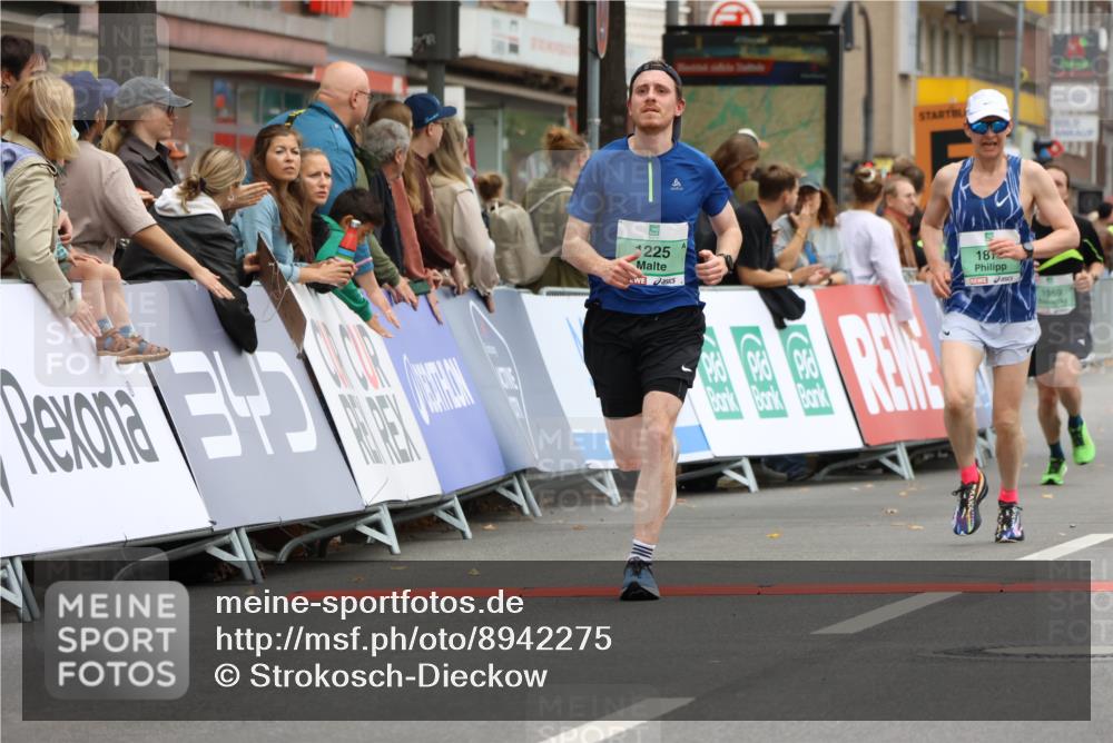 21.09.2025 - PSD Bank Halbmarathon Strokosch-Dieckow http://msf.ph/oto/8942275 21.09.2025 11:30:11 Ziel 1225, 1878, 1969 meine-sportfotos.de