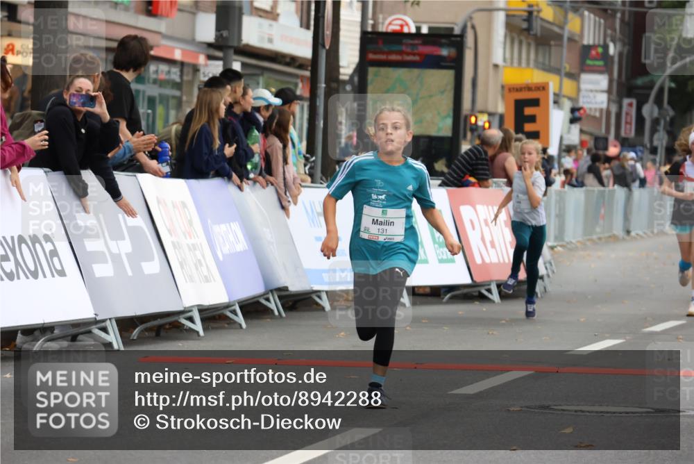 21.09.2025 - PSD Bank Halbmarathon Strokosch-Dieckow http://msf.ph/oto/8942288 21.09.2025 10:29:49 Ziel 103, 131, 195, 201, 234, 271, 272, 276, 296, 319, 430, 438 meine-sportfotos.de