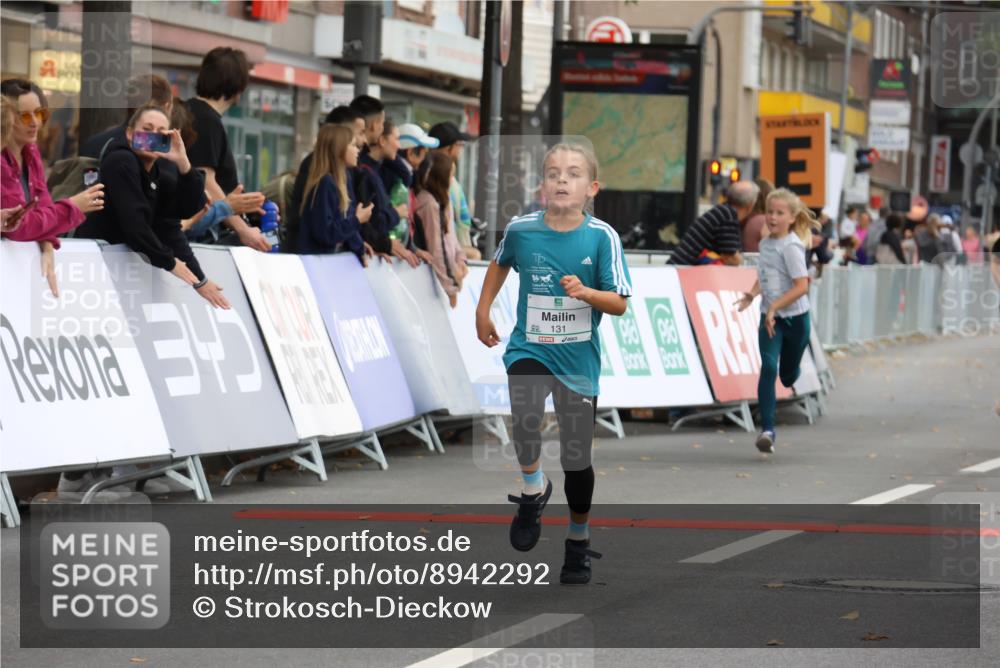 21.09.2025 - PSD Bank Halbmarathon Strokosch-Dieckow http://msf.ph/oto/8942292 21.09.2025 10:29:49 Ziel 103, 131, 195, 201, 234, 271, 272, 276, 296, 319, 430, 438 meine-sportfotos.de