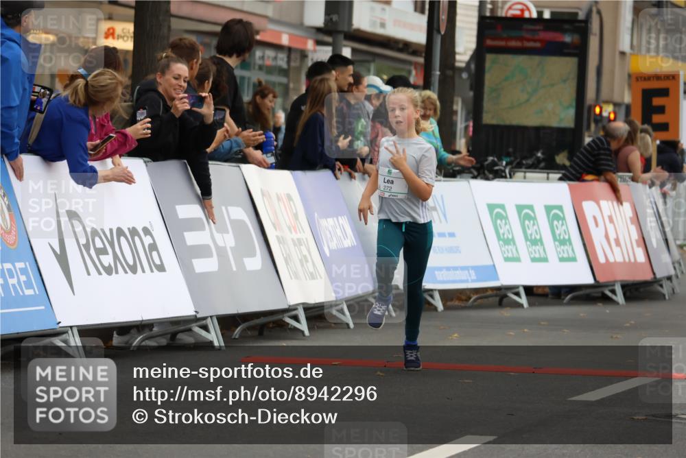 21.09.2025 - PSD Bank Halbmarathon Strokosch-Dieckow http://msf.ph/oto/8942296 21.09.2025 10:29:52 Ziel 131, 140, 195, 201, 234, 272, 276, 430, 438 meine-sportfotos.de