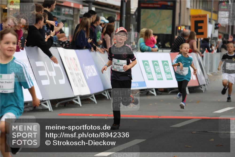 21.09.2025 - PSD Bank Halbmarathon Strokosch-Dieckow http://msf.ph/oto/8942336 21.09.2025 10:30:04 Ziel 140, 141, 145, 195, 231, 234, 245, 276, 430, 438, 448 meine-sportfotos.de