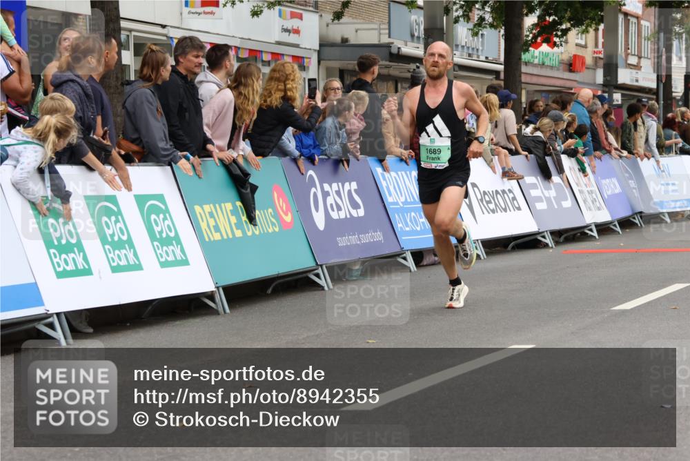21.09.2025 - PSD Bank Halbmarathon Strokosch-Dieckow http://msf.ph/oto/8942355 21.09.2025 11:30:49 Ziel 1066, 1689, 1850, 1919, 2022, 2121 meine-sportfotos.de