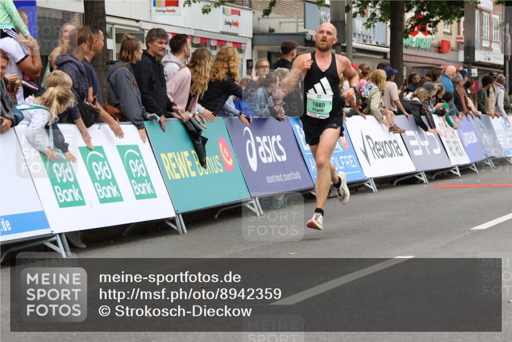 21.09.2025 - PSD Bank Halbmarathon Strokosch-Dieckow http://msf.ph/oto/8942359 21.09.2025 11:30:49 Ziel 1066, 1689, 1850, 1919, 2022, 2121 meine-sportfotos.de