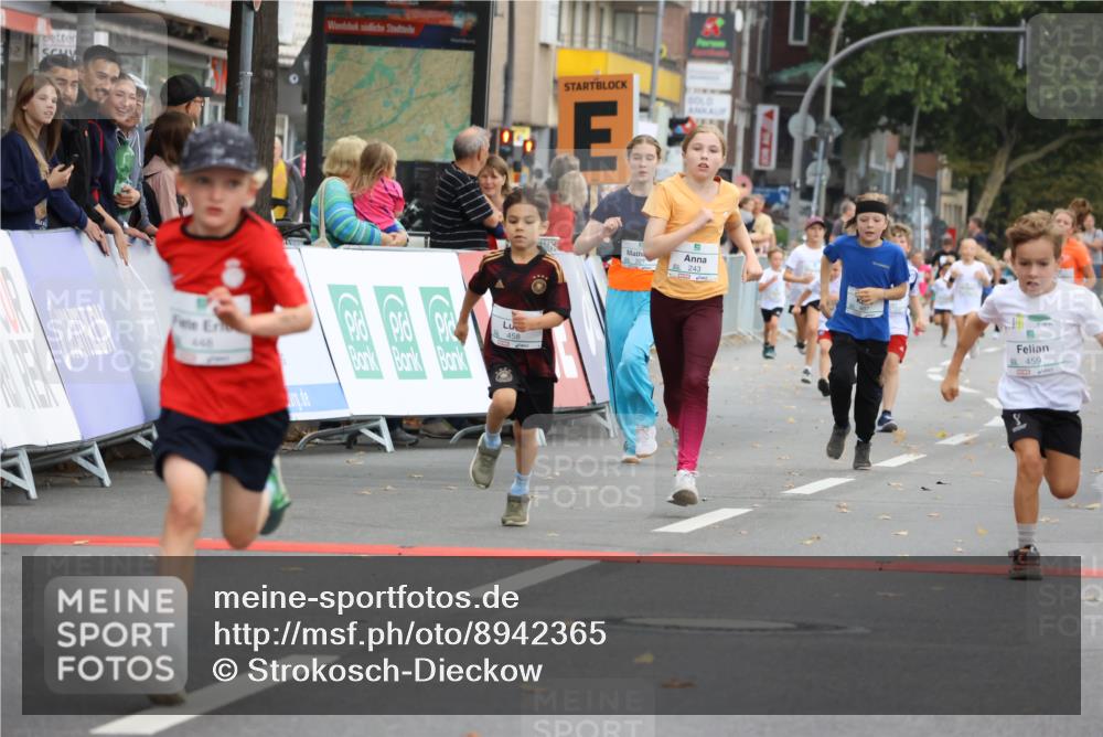 21.09.2025 - PSD Bank Halbmarathon Strokosch-Dieckow http://msf.ph/oto/8942365 21.09.2025 10:30:11 Ziel 141, 145, 227, 231, 243, 245, 407, 448, 458, 459 meine-sportfotos.de