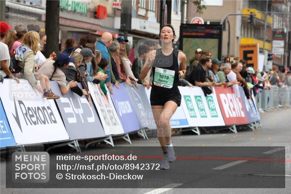 21.09.2025 - PSD Bank Halbmarathon Strokosch-Dieckow http://msf.ph/oto/8942372 21.09.2025 11:30:53 Ziel 1428, 1689, 1850, 1919, 2012, 2121 meine-sportfotos.de