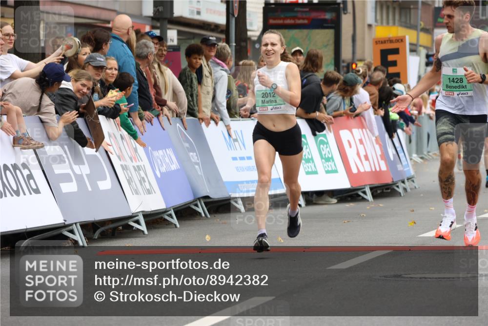 21.09.2025 - PSD Bank Halbmarathon Strokosch-Dieckow http://msf.ph/oto/8942382 21.09.2025 11:30:57 Ziel 1428, 1689, 1721, 1919, 2012 meine-sportfotos.de
