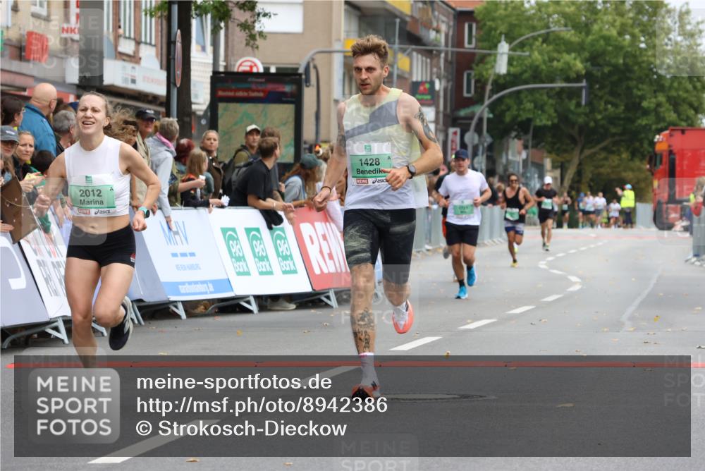 21.09.2025 - PSD Bank Halbmarathon Strokosch-Dieckow http://msf.ph/oto/8942386 21.09.2025 11:30:58 Ziel 1169, 1428, 1721, 1919, 2012 meine-sportfotos.de