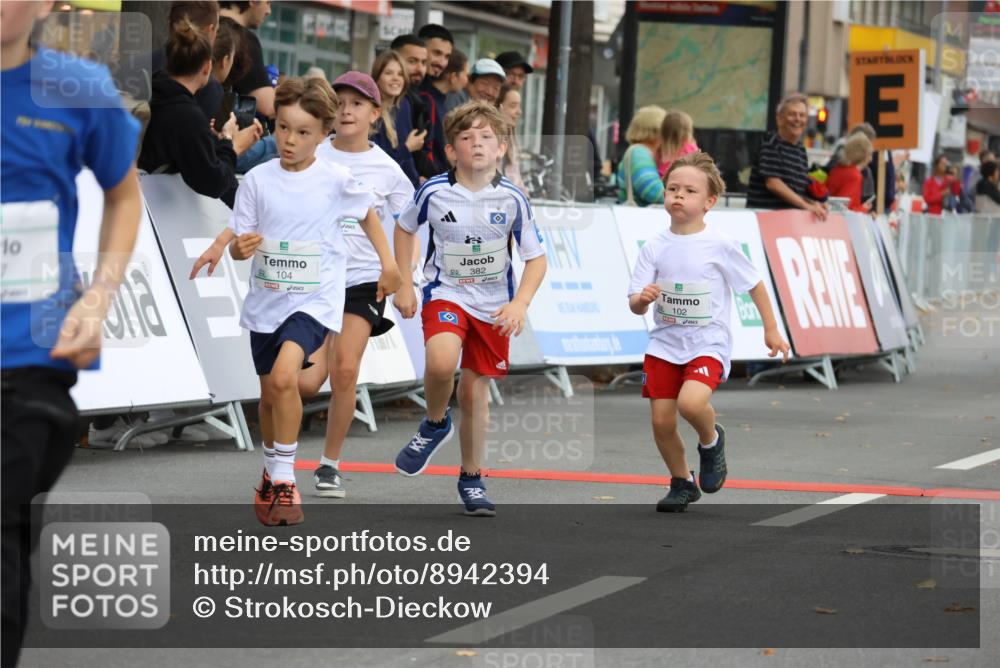 21.09.2025 - PSD Bank Halbmarathon Strokosch-Dieckow http://msf.ph/oto/8942394 21.09.2025 10:30:19 Ziel 102, 104, 227, 243, 343, 377, 382, 407, 448, 458, 459 meine-sportfotos.de