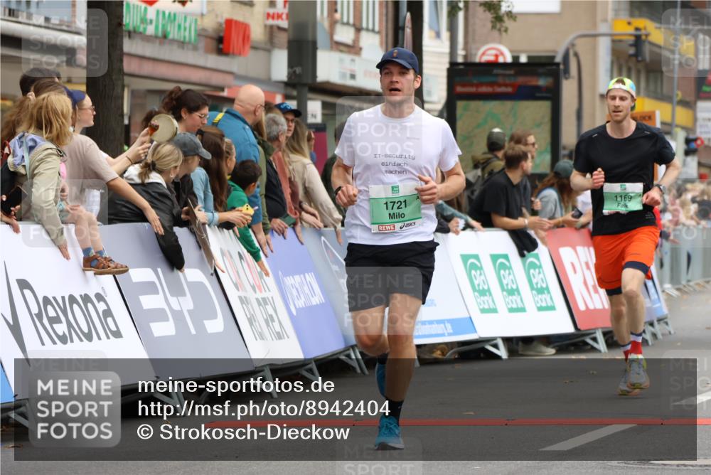 21.09.2025 - PSD Bank Halbmarathon Strokosch-Dieckow http://msf.ph/oto/8942404 21.09.2025 11:31:03 Ziel 1169, 1428, 1721, 1858, 2012 meine-sportfotos.de