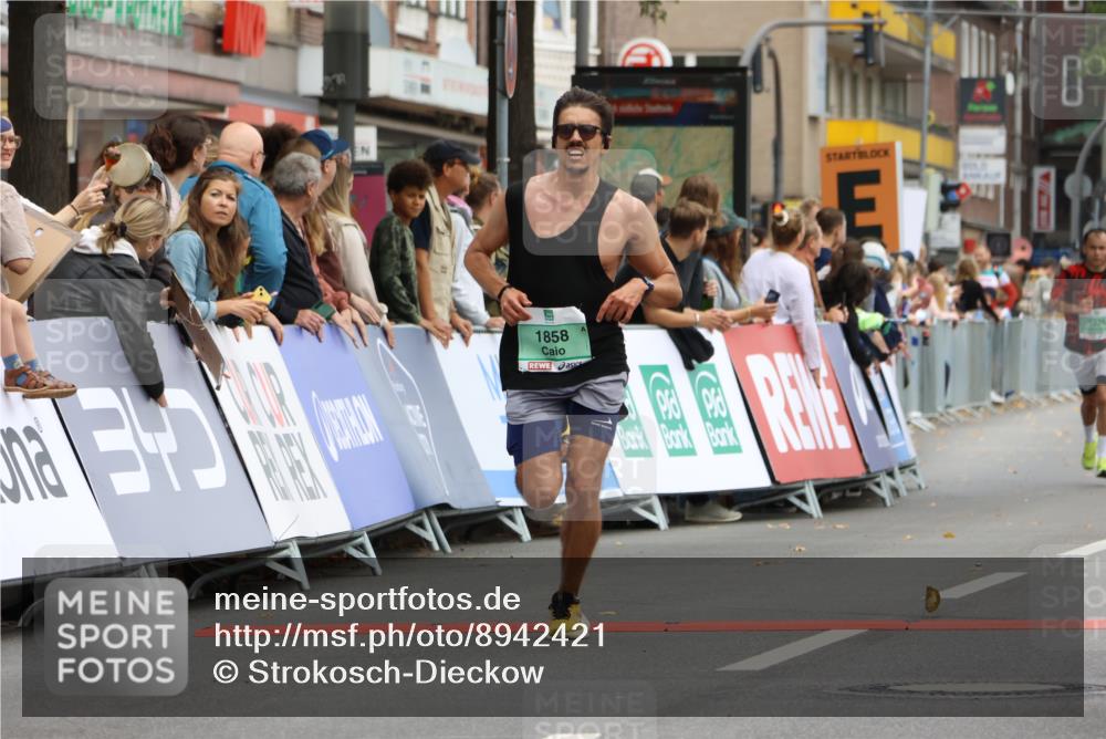 21.09.2025 - PSD Bank Halbmarathon Strokosch-Dieckow http://msf.ph/oto/8942421 21.09.2025 11:31:08 Ziel 1169, 1721, 1858, 1893, 1925 meine-sportfotos.de