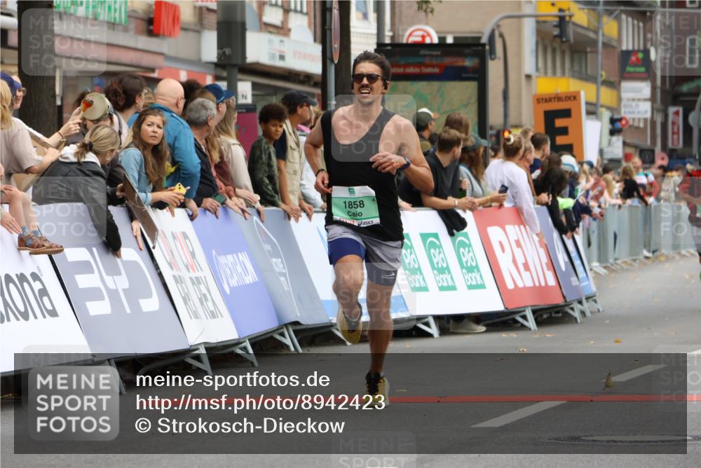 21.09.2025 - PSD Bank Halbmarathon Strokosch-Dieckow http://msf.ph/oto/8942423 21.09.2025 11:31:08 Ziel 1169, 1721, 1858, 1893, 1925 meine-sportfotos.de