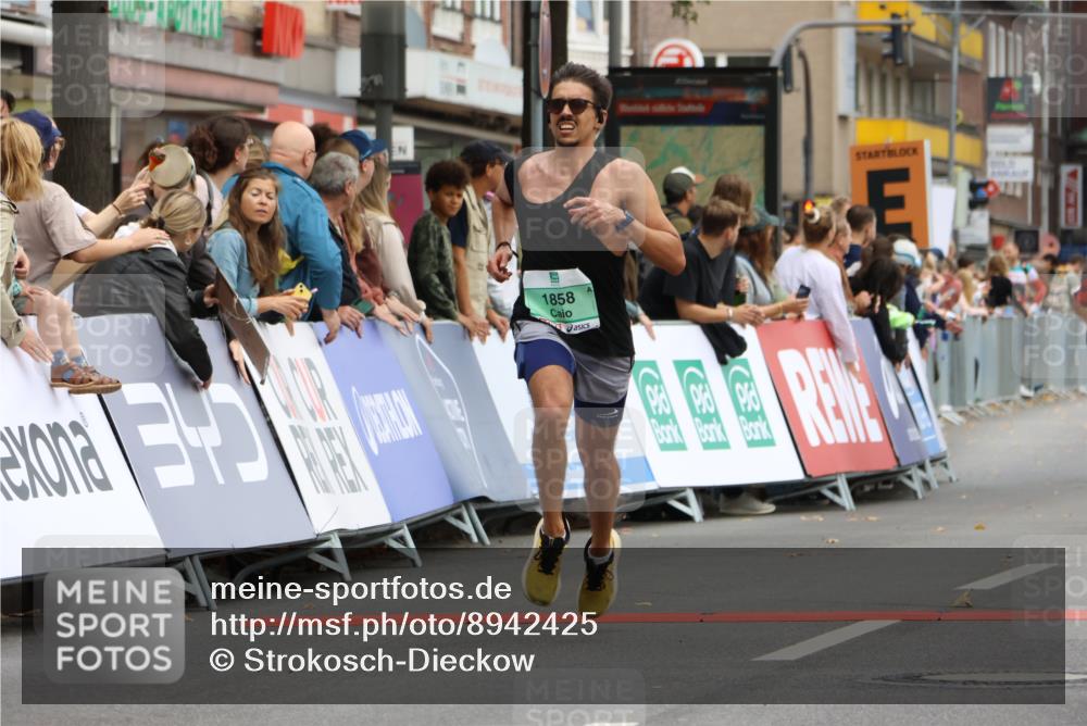 21.09.2025 - PSD Bank Halbmarathon Strokosch-Dieckow http://msf.ph/oto/8942425 21.09.2025 11:31:08 Ziel 1169, 1721, 1858, 1893, 1925 meine-sportfotos.de