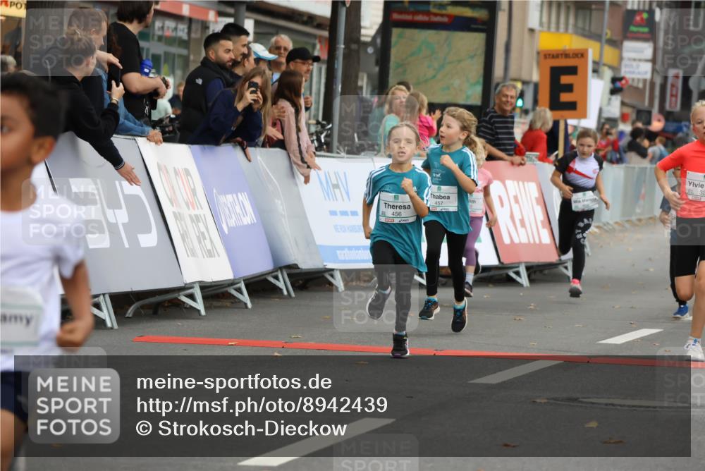 21.09.2025 - PSD Bank Halbmarathon Strokosch-Dieckow http://msf.ph/oto/8942439 21.09.2025 10:30:34 Ziel 116, 129, 151, 246, 263, 320, 324, 344, 351, 370, 375, 402, 405, 431, 456, 457 meine-sportfotos.de