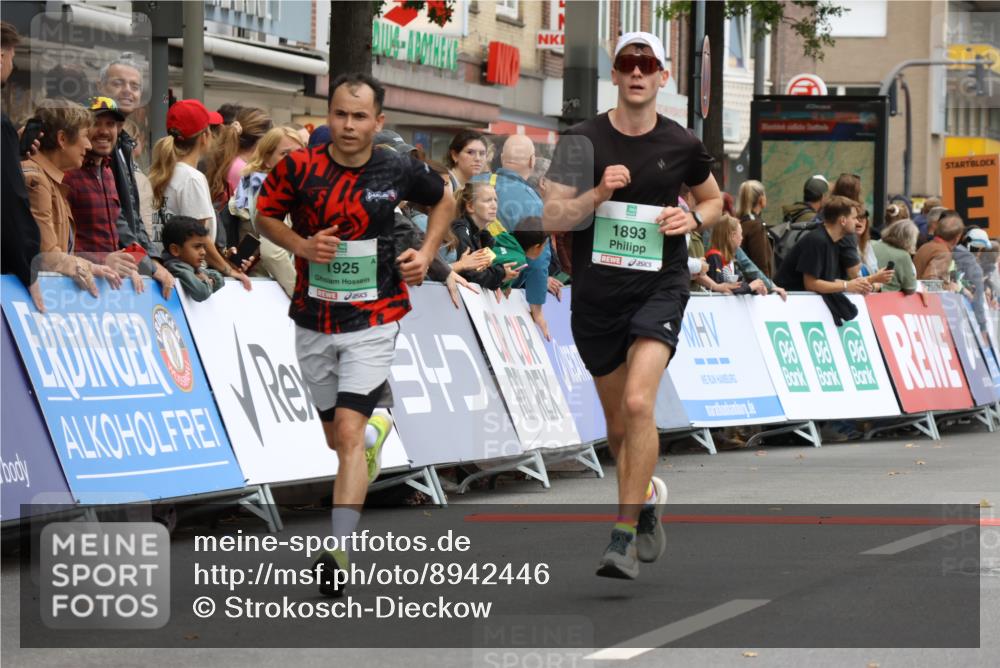 21.09.2025 - PSD Bank Halbmarathon Strokosch-Dieckow http://msf.ph/oto/8942446 21.09.2025 11:31:15 Ziel 1858, 1893, 1925 meine-sportfotos.de