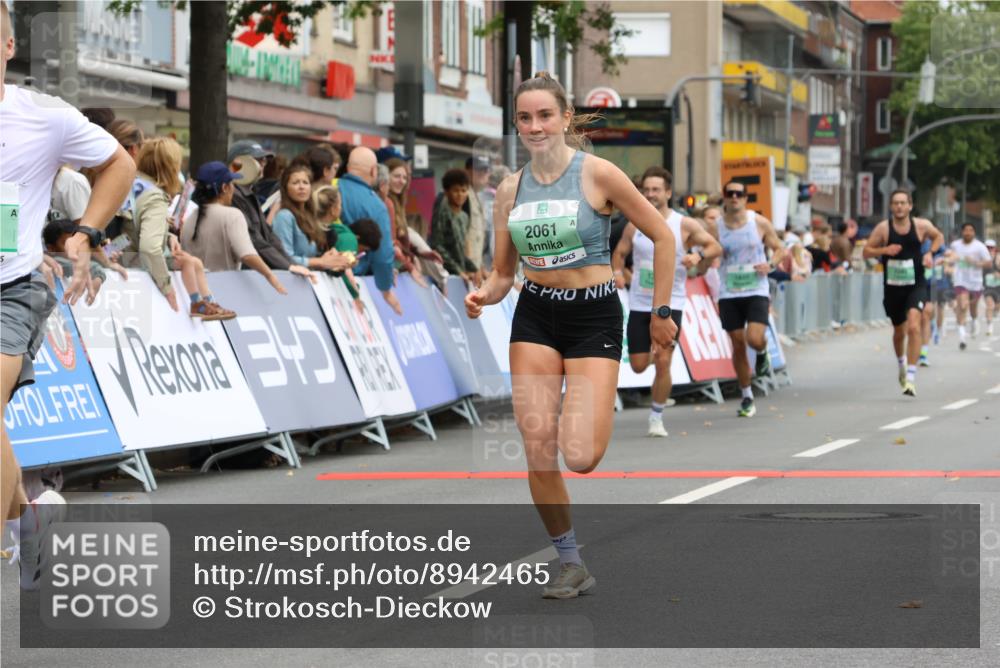 21.09.2025 - PSD Bank Halbmarathon Strokosch-Dieckow http://msf.ph/oto/8942465 21.09.2025 11:31:33 Ziel 1317, 1607, 2061, 2076, 2243 meine-sportfotos.de