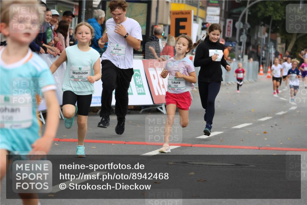 21.09.2025 - PSD Bank Halbmarathon Strokosch-Dieckow http://msf.ph/oto/8942468 21.09.2025 10:30:45 Ziel 108, 116, 117, 192, 246, 318, 320, 324, 335, 402, 403, 405, 457 meine-sportfotos.de