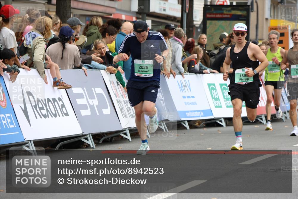 21.09.2025 - PSD Bank Halbmarathon Strokosch-Dieckow http://msf.ph/oto/8942523 21.09.2025 11:31:47 Ziel 1052, 1167, 1174, 1852, 1888, 1890, 1972, 1991, 2025, 2044, 2243 meine-sportfotos.de