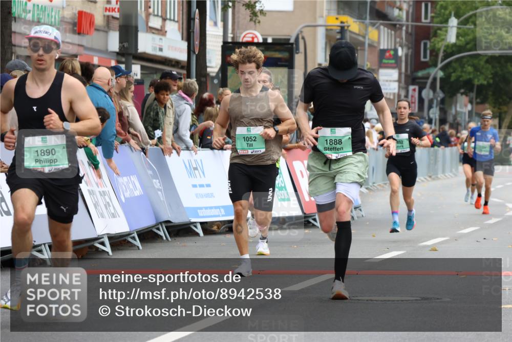 21.09.2025 - PSD Bank Halbmarathon Strokosch-Dieckow http://msf.ph/oto/8942538 21.09.2025 11:31:49 Ziel 1052, 1167, 1174, 1326, 1852, 1888, 1890, 1972, 1991, 2025, 2044 meine-sportfotos.de