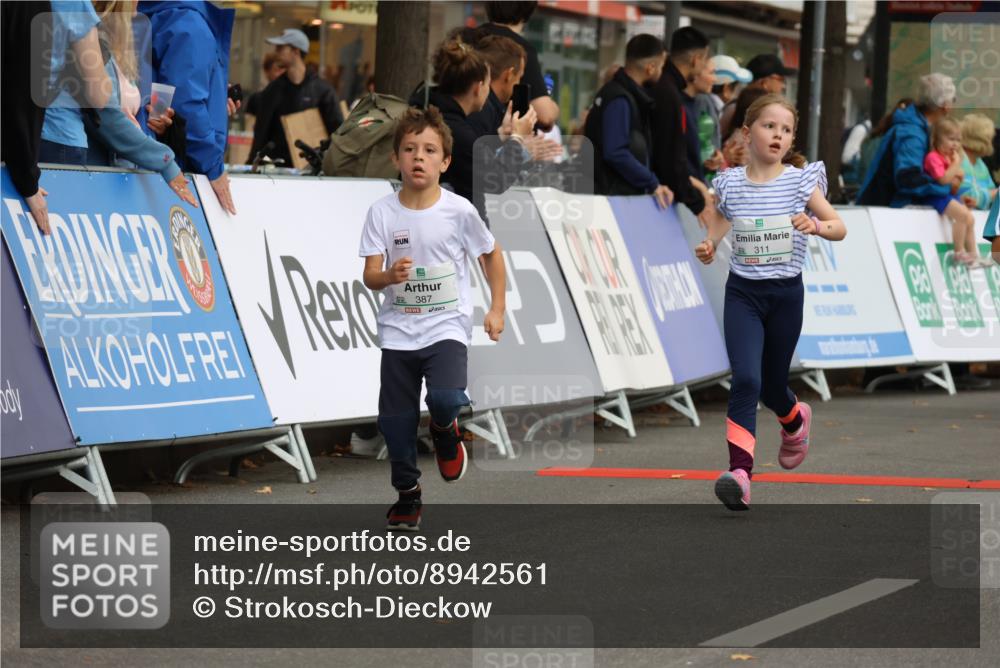 21.09.2025 - PSD Bank Halbmarathon Strokosch-Dieckow http://msf.ph/oto/8942561 21.09.2025 10:31:16 Ziel 139, 147, 148, 277, 311, 376, 387 meine-sportfotos.de