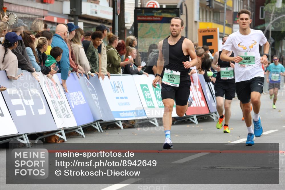 21.09.2025 - PSD Bank Halbmarathon Strokosch-Dieckow http://msf.ph/oto/8942649 21.09.2025 11:33:03 Ziel 1180, 1344, 1805, 1869, 1883, 1891, 1897, 1935, 1961 meine-sportfotos.de