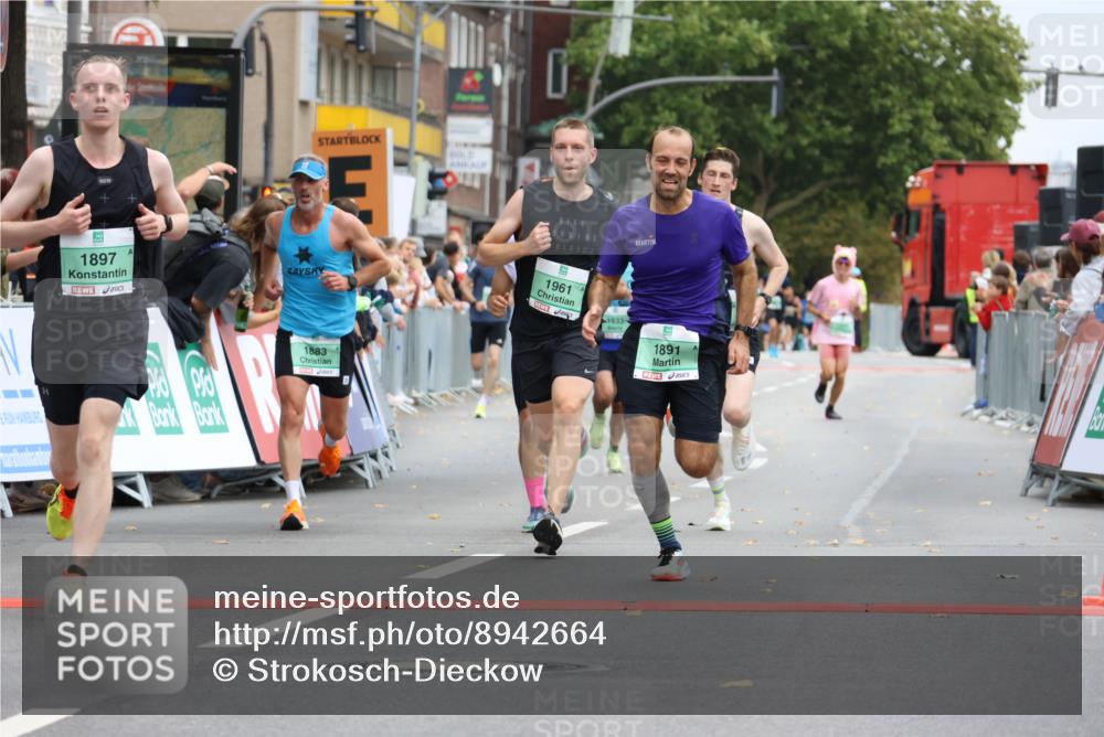21.09.2025 - PSD Bank Halbmarathon Strokosch-Dieckow http://msf.ph/oto/8942664 21.09.2025 11:33:06 Ziel 1180, 1344, 1533, 1805, 1869, 1883, 1891, 1897, 1935, 1961 meine-sportfotos.de