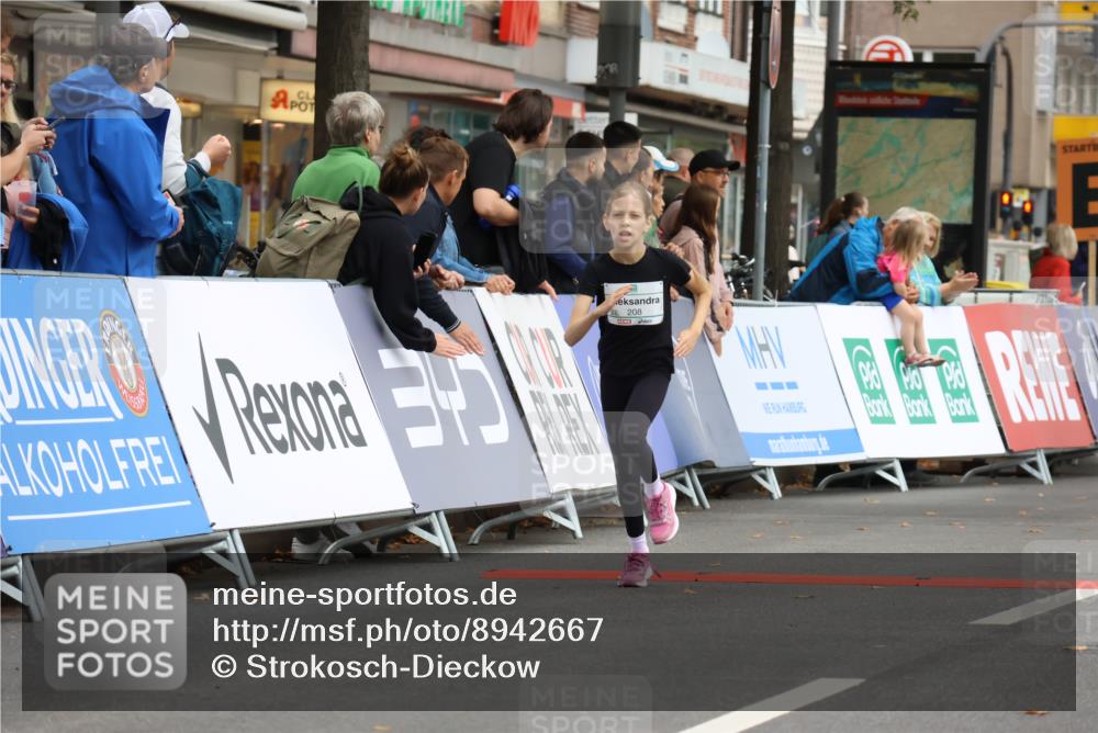 21.09.2025 - PSD Bank Halbmarathon Strokosch-Dieckow http://msf.ph/oto/8942667 21.09.2025 10:31:52 Ziel 110, 175, 190, 191, 208, 336 meine-sportfotos.de