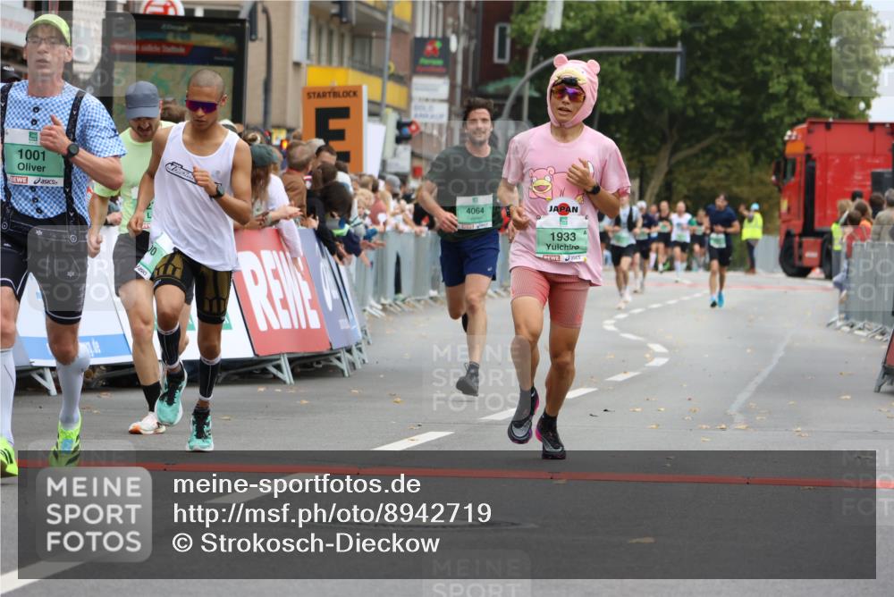 21.09.2025 - PSD Bank Halbmarathon Strokosch-Dieckow http://msf.ph/oto/8942719 21.09.2025 11:33:17 Ziel 1001, 1344, 1438, 1533, 1883, 1933, 1935, 1961, 2001, 2126, 4000, 4064 meine-sportfotos.de