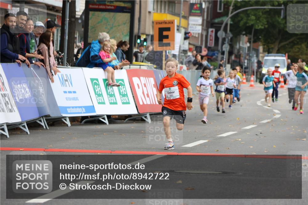 21.09.2025 - PSD Bank Halbmarathon Strokosch-Dieckow http://msf.ph/oto/8942722 21.09.2025 10:32:09 Ziel 135, 137, 259, 260, 293, 309, 322, 368, 369, 385, 427 meine-sportfotos.de