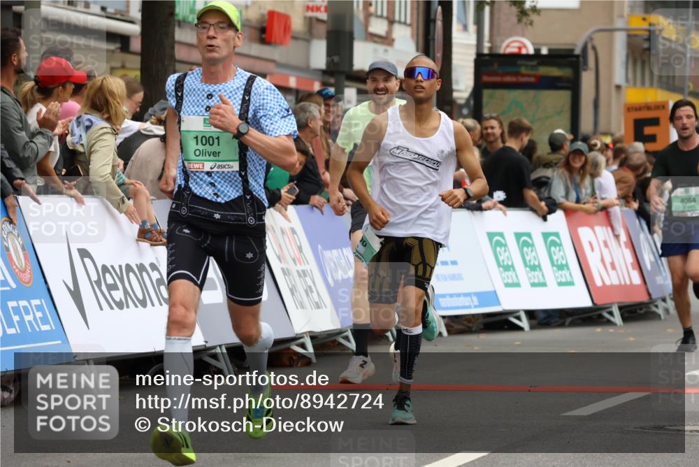 21.09.2025 - PSD Bank Halbmarathon Strokosch-Dieckow http://msf.ph/oto/8942724 21.09.2025 11:33:18 Ziel 1001, 1344, 1438, 1533, 1883, 1933, 1935, 2001, 2126, 4000, 4064 meine-sportfotos.de