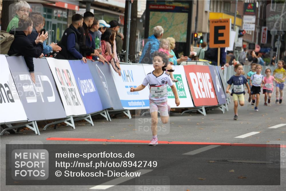 21.09.2025 - PSD Bank Halbmarathon Strokosch-Dieckow http://msf.ph/oto/8942749 21.09.2025 10:32:14 Ziel 133, 238, 282, 322, 368, 369, 385, 427 meine-sportfotos.de