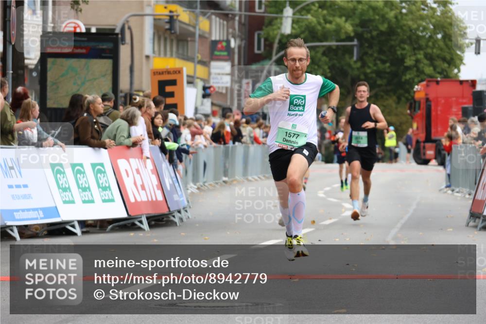 21.09.2025 - PSD Bank Halbmarathon Strokosch-Dieckow http://msf.ph/oto/8942779 21.09.2025 11:33:40 Ziel 1577, 1855, 1915, 1936, 1990, 2014, 2068 meine-sportfotos.de