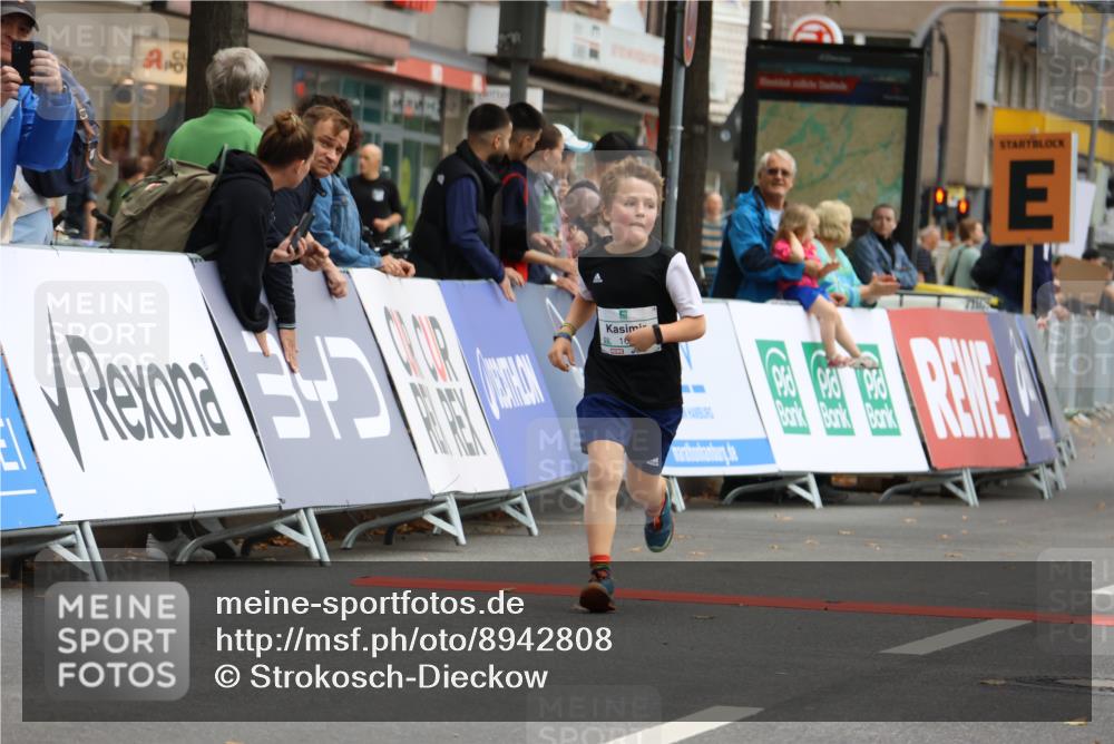 21.09.2025 - PSD Bank Halbmarathon Strokosch-Dieckow http://msf.ph/oto/8942808 21.09.2025 10:32:39 Ziel 160, 394 meine-sportfotos.de