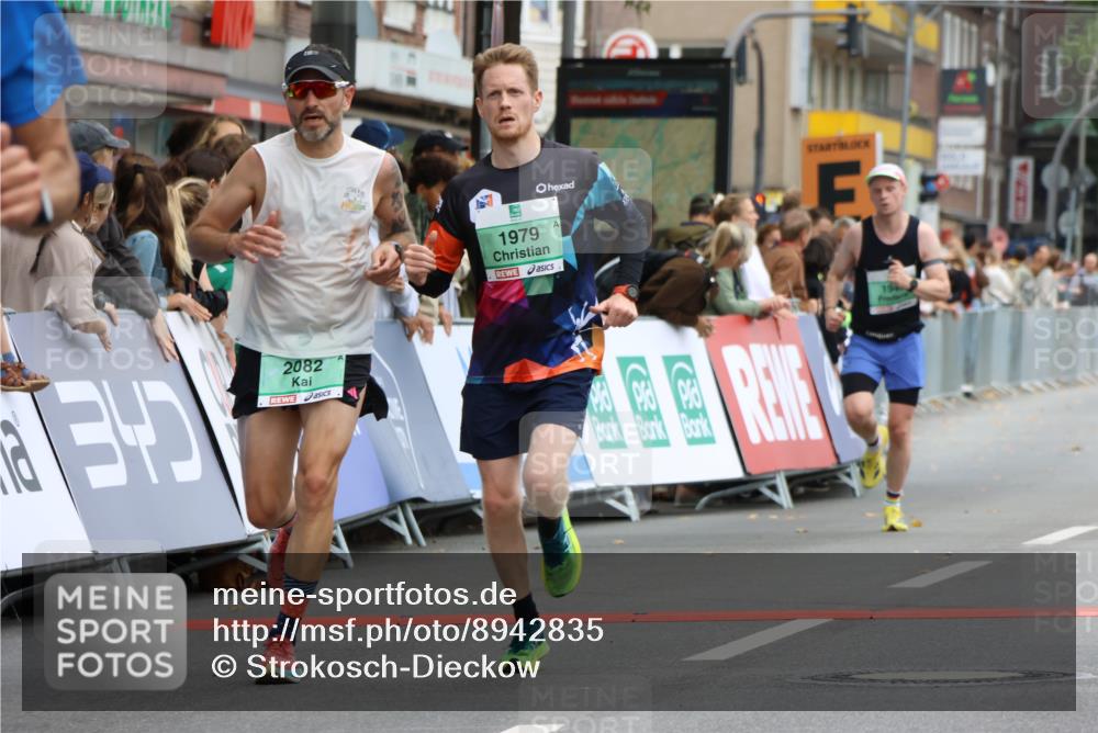 21.09.2025 - PSD Bank Halbmarathon Strokosch-Dieckow http://msf.ph/oto/8942835 21.09.2025 11:33:54 Ziel 1855, 1946, 1979, 2014, 2018, 2082, 3907 meine-sportfotos.de