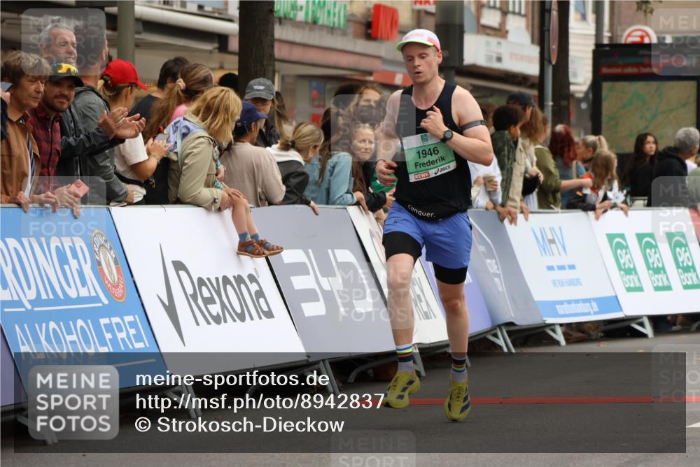 21.09.2025 - PSD Bank Halbmarathon Strokosch-Dieckow http://msf.ph/oto/8942837 21.09.2025 11:33:58 Ziel 1946, 1979, 2018, 2082, 3907 meine-sportfotos.de