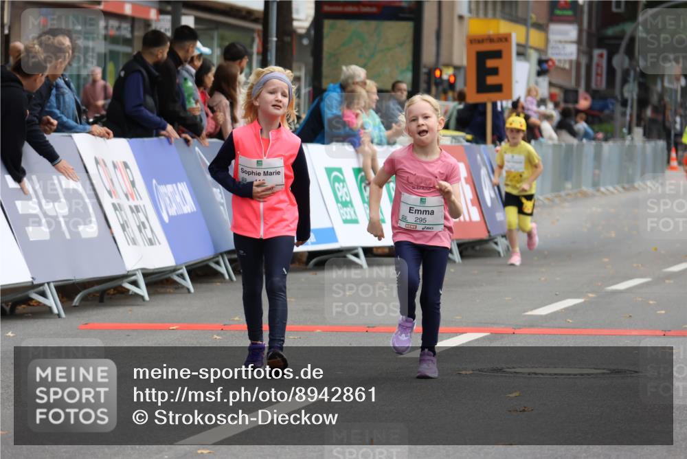 21.09.2025 - PSD Bank Halbmarathon Strokosch-Dieckow http://msf.ph/oto/8942861 21.09.2025 10:33:02 Ziel 156, 295, 386, 410 meine-sportfotos.de