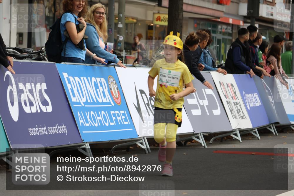 21.09.2025 - PSD Bank Halbmarathon Strokosch-Dieckow http://msf.ph/oto/8942876 21.09.2025 10:33:11 Ziel 121, 295 meine-sportfotos.de