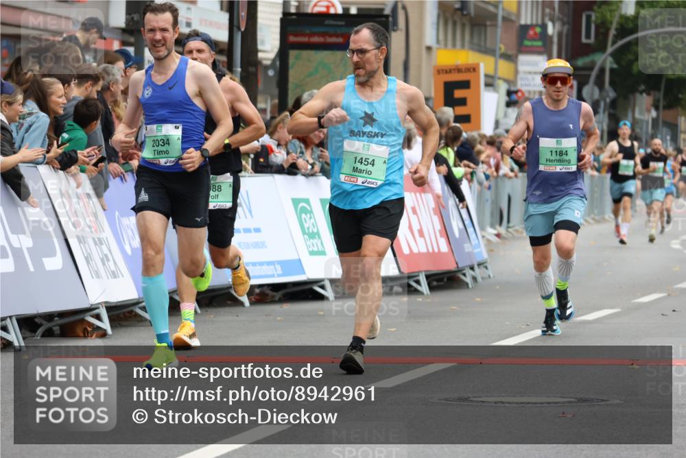 21.09.2025 - PSD Bank Halbmarathon Strokosch-Dieckow http://msf.ph/oto/8942961 21.09.2025 11:35:20 Ziel 1184, 1454, 1980, 1988, 2034 meine-sportfotos.de