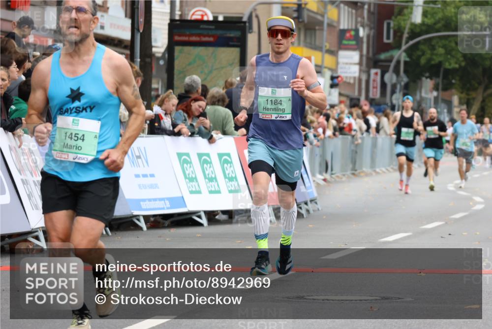 21.09.2025 - PSD Bank Halbmarathon Strokosch-Dieckow http://msf.ph/oto/8942969 21.09.2025 11:35:22 Ziel 1184, 1454, 1980, 1988, 2034 meine-sportfotos.de