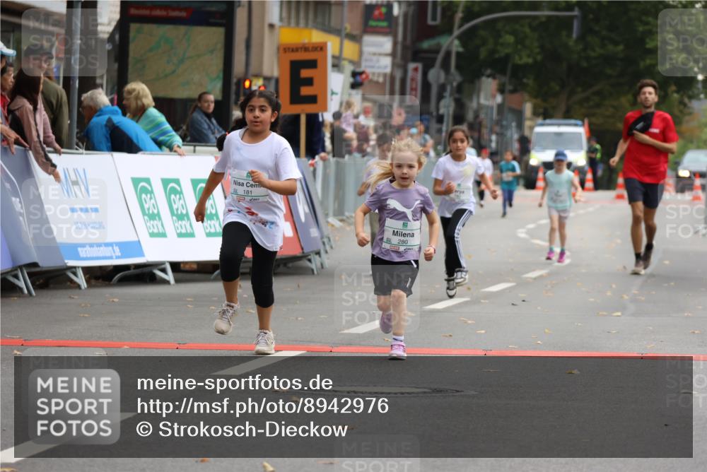 21.09.2025 - PSD Bank Halbmarathon Strokosch-Dieckow http://msf.ph/oto/8942976 21.09.2025 10:34:16 Ziel 180, 181, 188, 280 meine-sportfotos.de